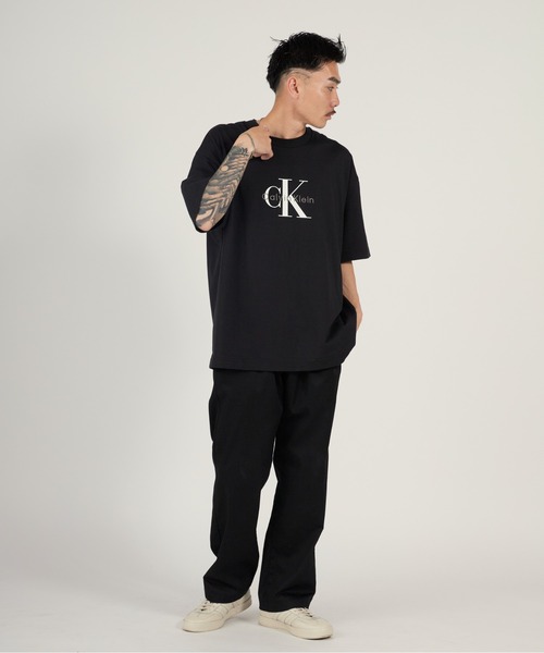 Calvin Klein（カルバン・クライン） tシャツ A - MONOLOGO OVERSIZED