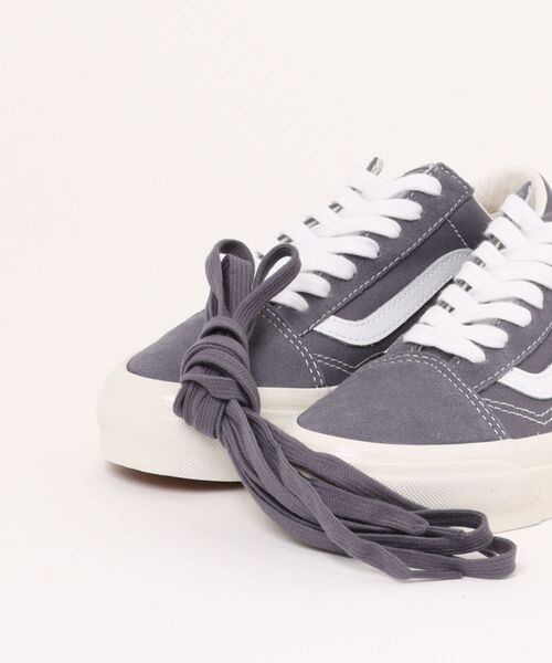 「VANS」 ローカットスニーカー 8 ダークグレー メンズの画像