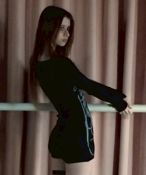bonnae（ボンネ） tシャツ 「bonnae」Body suit / 「ボンネ」スクエア
