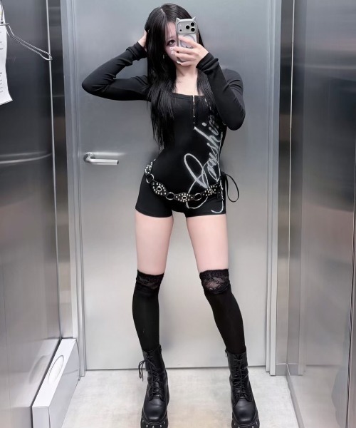 bonnae（ボンネ） tシャツ 「bonnae」Body suit / 「ボンネ」スクエア
