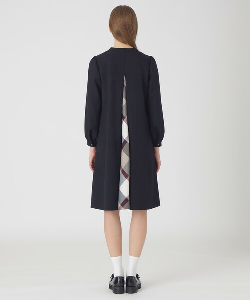 BLUE LABEL CRESTBRIDGE（ブルーレーベルクレストブリッジ