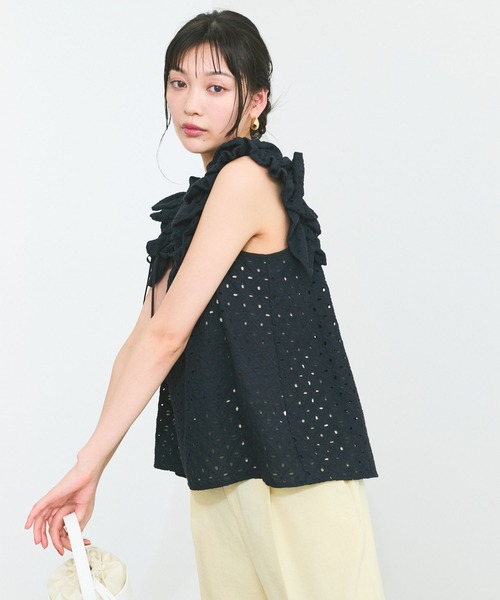 Verybrain オフショルダーエンブロイダリーブラウス アイボリー Verybrain オフショルダーエンブロイダリーブラウス アイボリー