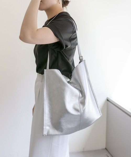イアパピヨネ 2wayショルダーバッグ シルバー トートバッグ