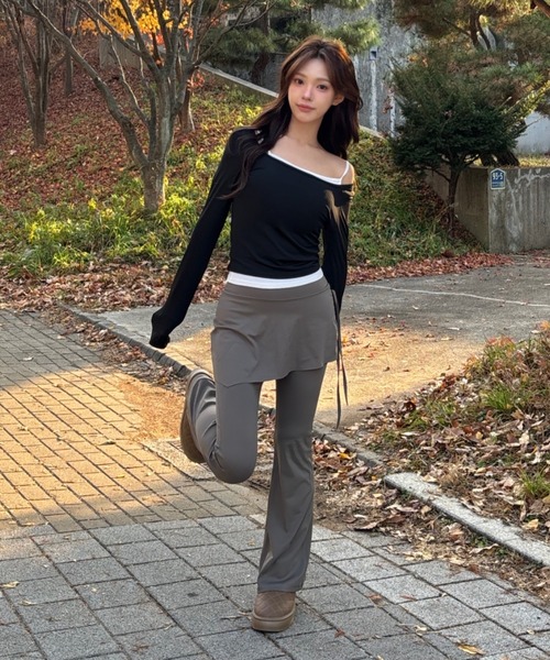 tシャツ 「2点セット」キャミソール ＋ オフショルダー 長袖 Tシャツ