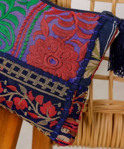ポーチ 刺繍 サリーパッチワーク フリンジ フラット インド レディース