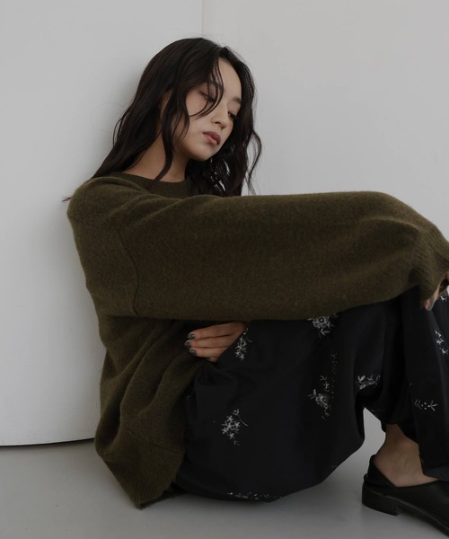 hellam（ヘラム） ニット セーター クルーネックカラーニットプル