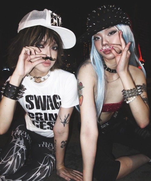 新品正規品★Cozy worldwideブラック刺繍ロゴキャップ 新品正規品☆Cozy worldwideブラック刺繍ロゴキャップ 新品正規品