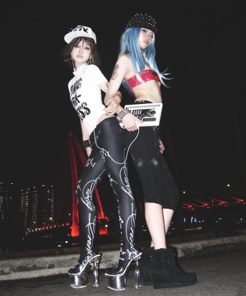 新品正規品★Cozy worldwideブラック刺繍ロゴキャップ COZY WORLDWIDE】COZY SEX SNAPBACK キャップ 関税送料込 (COZY