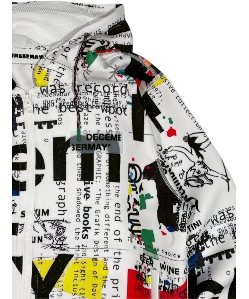 ディセンバーメイ　DECEME BERMAY フード付きパーカー DECEMBERMAY（ディセンバーメイ） パーカー 「UNISEX」Graffiti hoodie