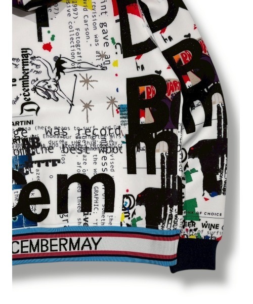 DECEMBERMAY（ディセンバーメイ） パーカー 「UNISEX」Graffiti hoodie