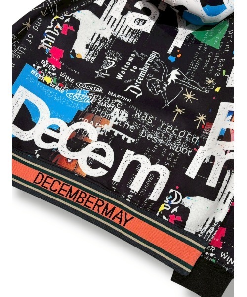 DECEMBERMAY（ディセンバーメイ） パーカー 「UNISEX」Graffiti hoodie