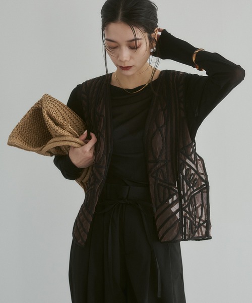 hunch（ハンチ） ベスト ジレ 幾何学柄 ネット 刺繍ジレ レディース