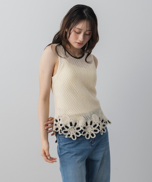 AJUGA.（アジュガ） ニット セーター フラワークロシェニットトップス