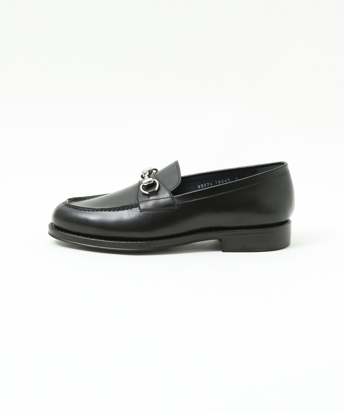 サルバァトーレフェラガモ unborn calf leather 金具付き サルバァ