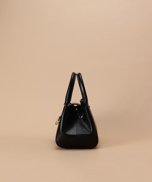 Samantha Thavasa ハンドバッグ ベルトモチーフ レザー