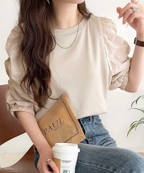 classicalelf（クラシカルエルフ） tシャツ 一枚で魅せる花柄スリーブ