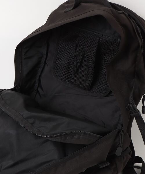MILKFED. 黒 リュック MILKFED. デイバック リュック 「23L」W ZIP BACKPACK/大容量