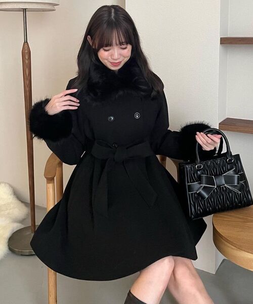 新品未使用♦︎FENNEL♦︎コート　アウター　黒 お値下SALE FENNELノーカラー ロングコート フォックスファー 9号