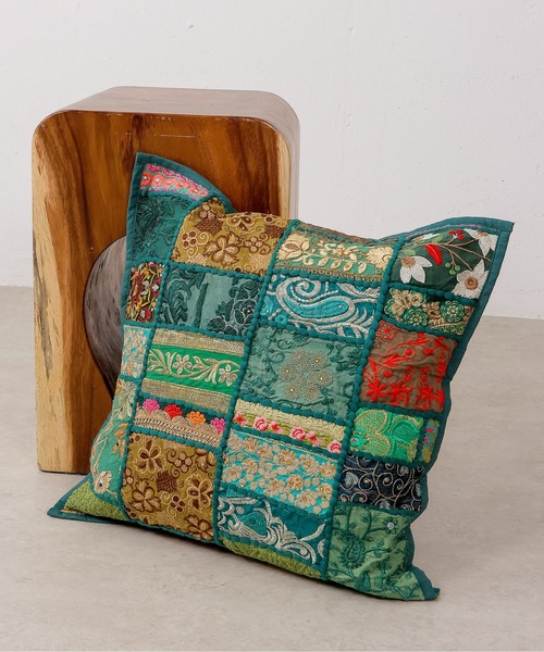 新品未使用品　インド　クッションカバー クッション クッションカバー 刺繍 サリーパッチワーク インド