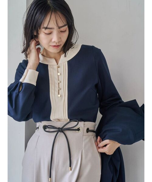 ウォームツイルバイカラーブラウス TONAL（トーナル）の「ウォームツイルバイカラーフロントタック