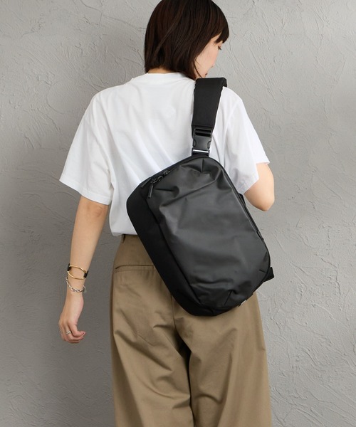 Aer（エアー） ショルダーバッグ TECH SLING 3 ショルダーバッグ