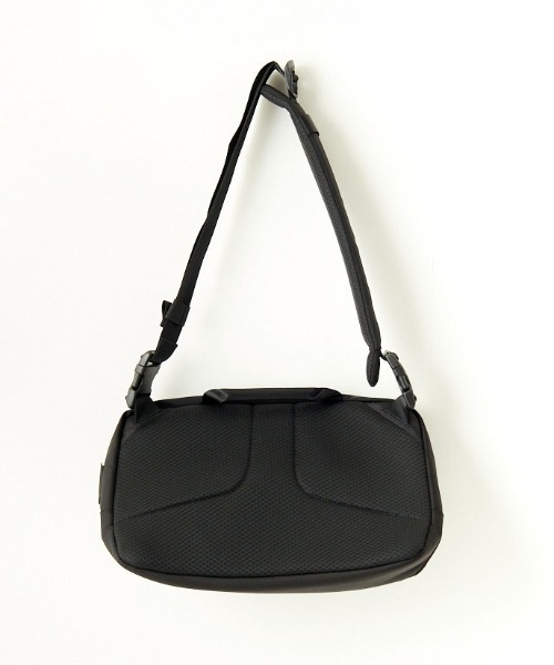 Aer（エアー） ショルダーバッグ TECH SLING 3 ショルダーバッグ