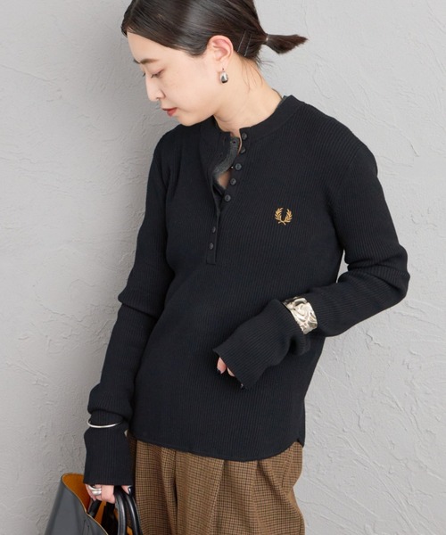 FRED PERRY フレッドペリー 別注 ワンポイントロゴ刺繍 リブニット FRED PERRY（フレッドペリー） ニット セーター 別注 ワンポイントロゴ