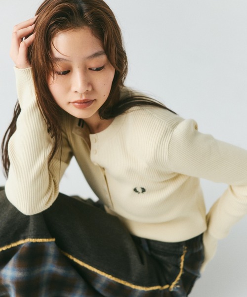 FRED PERRY フレッドペリー 別注 ワンポイントロゴ刺繍 リブニット FRED PERRY（フレッドペリー） ニット セーター 別注 ワンポイントロゴ