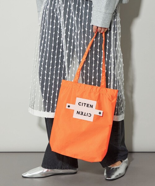 専用、オレンジ トートバッグ 大きめ ツイストストラップ、その他３点 TORY BURCH トリーバーチ トートバッグ レディース オレンジ