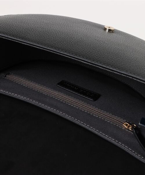 新品未使用 COLE HAAN レザー リュック ショルダー ハンド バッグ 新品・未使用⭐COLE HAAN レザー リュック ショルダー ハンド バッグ