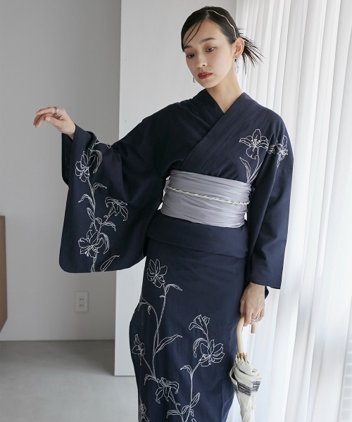浴衣　薔薇刺繍がお洒落　大人の浴衣　新品 即日発送】【浴衣セール】【浴衣】 くすみピンク地xニュアンス