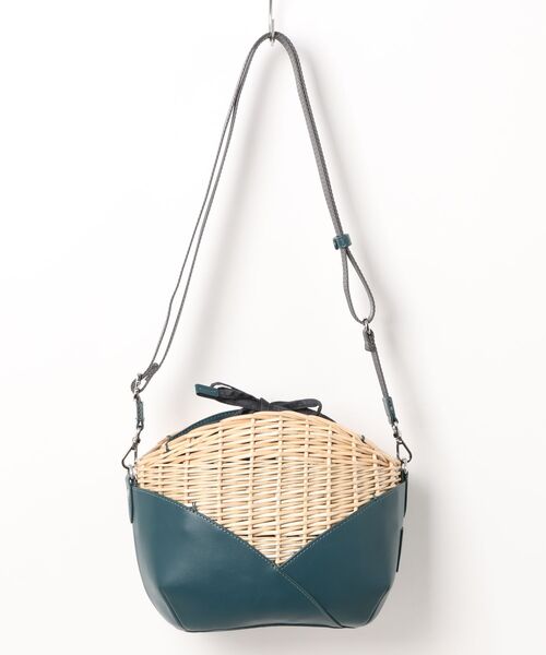 未使用カゴバック ショルダーカゴバック 藤カゴ  キッズバッぐ CLEDRAN ショルダーバッグ バッグ CL3650 ARAROG BOX TOTE カゴ