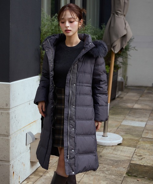 美品 23区 ダウンコート ファー フェザー 黒 ロング ダウン 38 美シルエット 23区 ダウンコート ジャケット 洗えるダウン 黒 ブラック