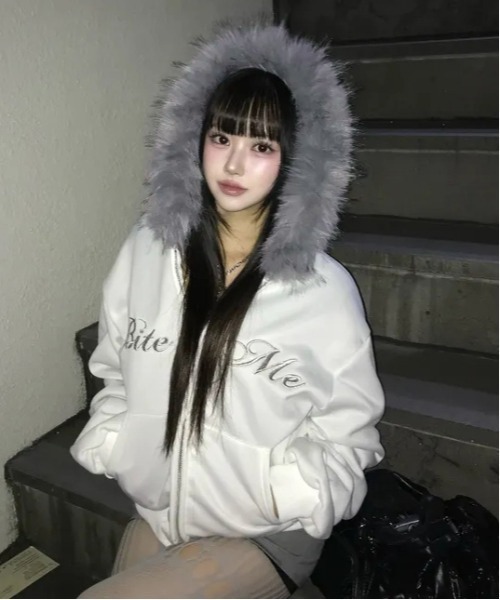 冬アウター 白 ファーパーカー フード Y2K ギャル系 ジップアップ gossip!ロサンゼルス パーカー Y2K 「秋冬新作」ファー付きフード