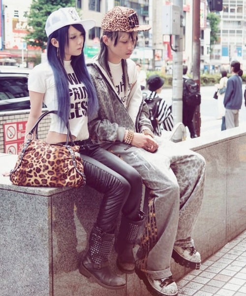 COZY WORLDWIDE パーカー 「Cozy world Wide」”25 LEOPARD” ROYAL ZIP