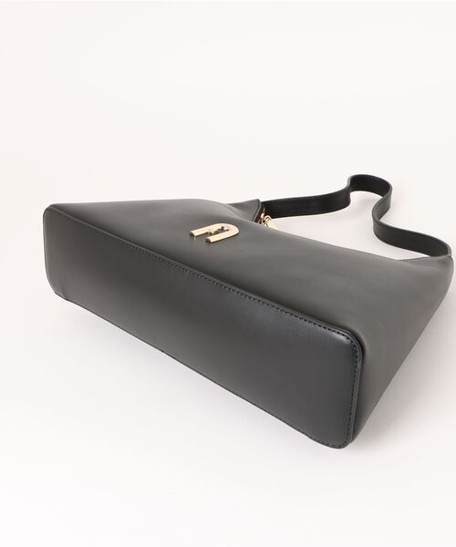 美品　フルラ ショルダーバッグ　ディアマンテ ミニ　黒　レザー　 FURLA FURLA（フルラ） ショルダーバッグ DIAMANTE MINI ディアマンテ ミニ