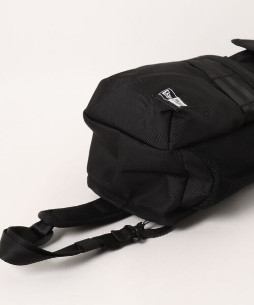 NEW ERA（ニューエラ） ウエストポーチ スリングボディバッグ 12L
