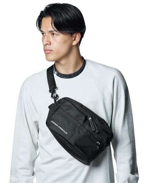 アンダーアーマー　ショルダーバッグ　UNDERARMUUR 未使用品。 アンダーアーマー公式】 UAボディバッグ（トレーニング/UNISEX）