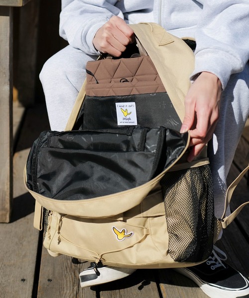 ✨新品未開封品✨ART BY MARK GONZALES DAYBAGロゴ25L Amazon.co.jp: (What it isNt) ART BY MARK GONZALES 2P BOXロゴ