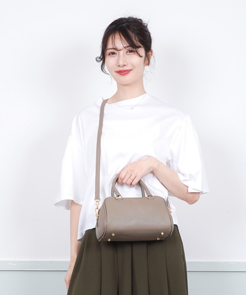 CHRISTIAN VILLA（クリスチャンヴィラ） ショルダーバッグ バッグ