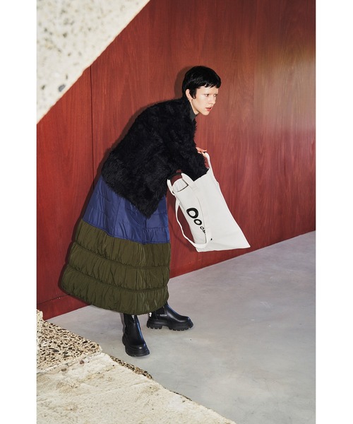 OMMO（オーエムエムオー） トートバッグ LOGO SQUARE TOTE レディース