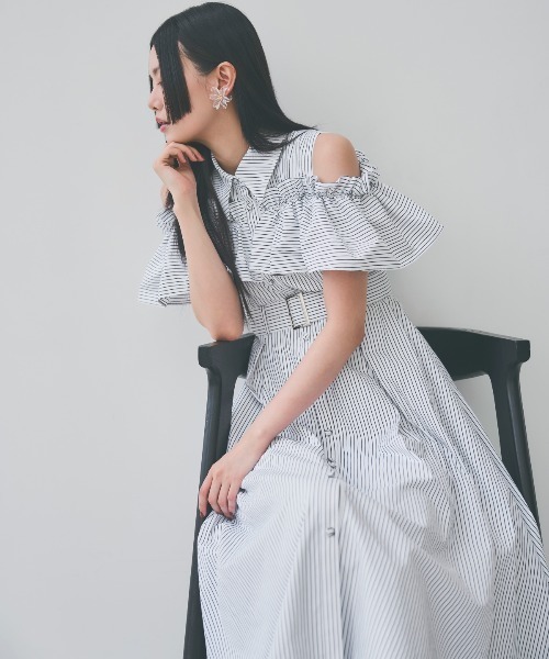 アンドクチュール ワンショルダー トップス 新品 AND COUTURE ワンピース オープンショルダーストライプ
