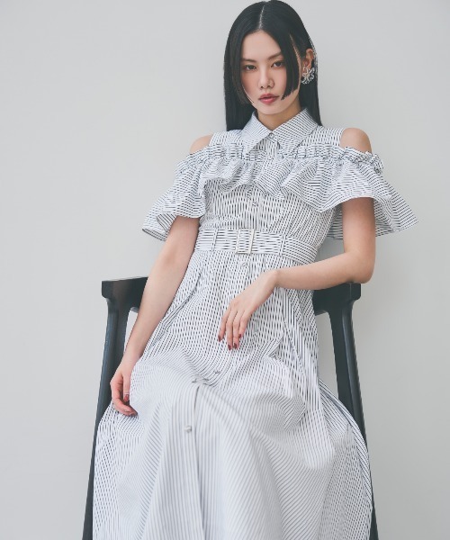 AND COUTURE ワンピース オープンショルダーストライプ