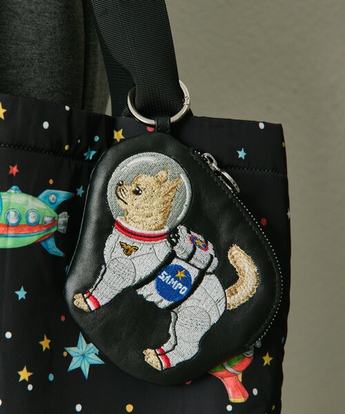 sampo×ear コラボ スペーストイレザーケース/バッグチャーム 宇宙猫 sampo×ear コラボ スペーストイレザーケース/バッグチャーム 宇宙猫