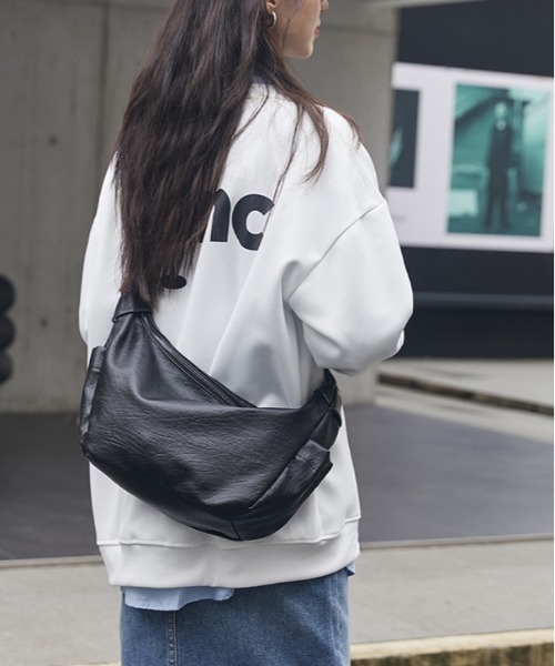 ✨良品✨ バーバリーロンドン ワンショルダーバッグ ホーボー レザー 黒 y2k FREE STYLISTS ショルダーバッグ バッグ Y2K レザーショルダーバッグ