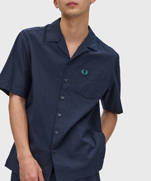 FRED PERRY（フレッドペリー） シャツ Seersucker Revere Collar Shirt