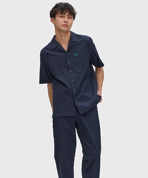 FRED PERRY（フレッドペリー） シャツ Seersucker Revere Collar Shirt