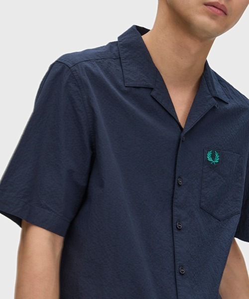 FRED PERRY（フレッドペリー） シャツ Seersucker Revere Collar Shirt