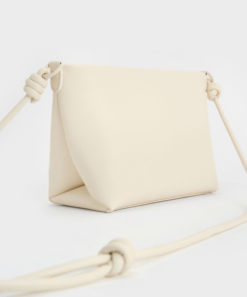 CHARLES ＆ KEITH（チャールズ&キース） ショルダーバッグ バッグ