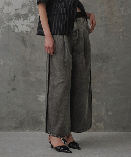 ADAM ET ROPEアダムエロペ　ドレスデニム ￥22,000 ADAM ET ROPEアダムエロペ ドレスデニム ￥22,000